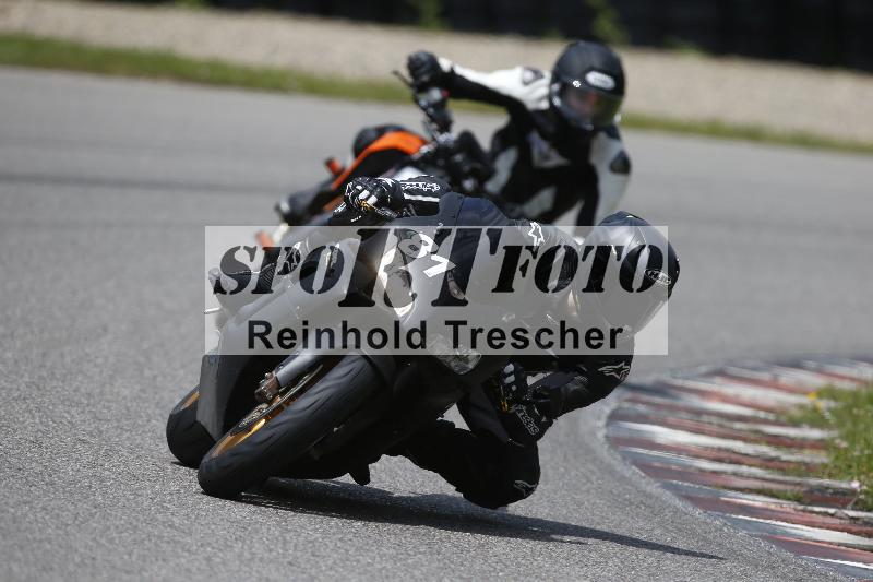 /Archiv-2024/29 12.06.2024 MOTO.CH Track Day ADR/Gruppe blau/81